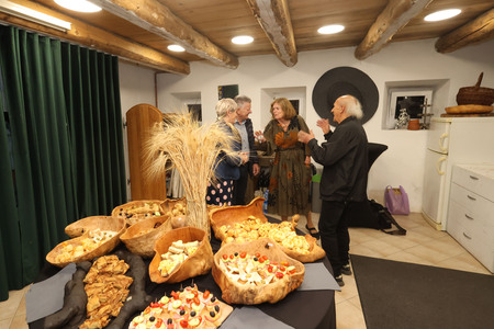 RAZSTAVA IVANA NAJGERJA  OB 80 LETNICI 33 FOTO LJUBO VUKELIČ